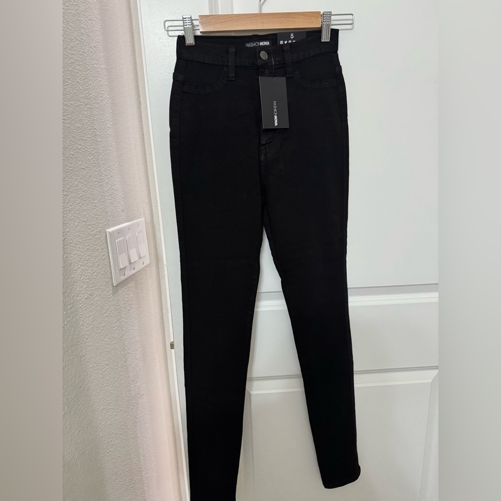 FashionNova Classic High Waist Black Skinny Jeans
